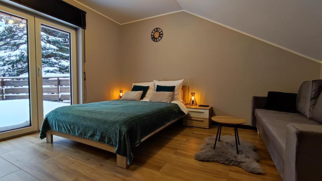 Apartament Olimpijska 54 Z Prywatnym Jacuzzi Na Tarasie Щирк Екстериор снимка