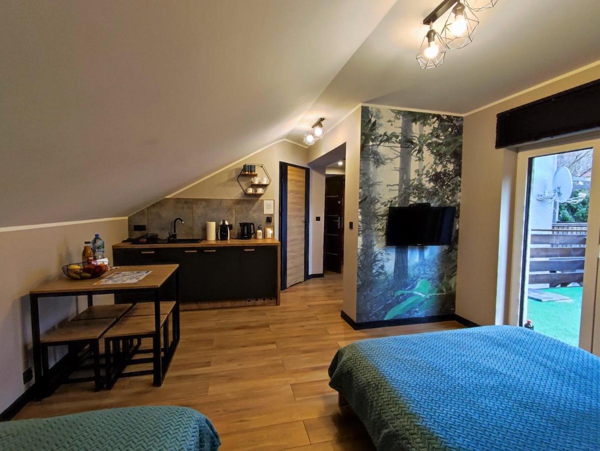 Apartament Olimpijska 54 Z Prywatnym Jacuzzi Na Tarasie Щирк Екстериор снимка